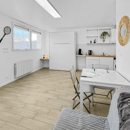 Evasion Sereine A Bois D'arcy Apartman *